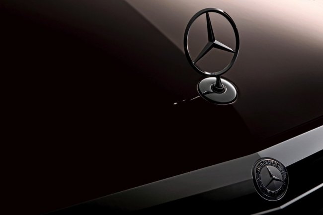 Mercedes Benz E- 2009  (19 )