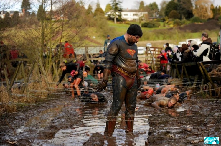  Tough Guy Race 2010 (20 )