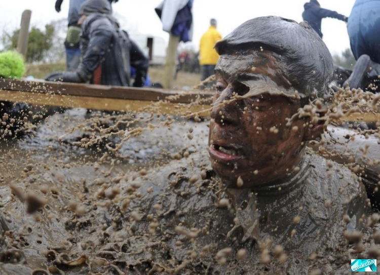  Tough Guy Race 2010 (20 )