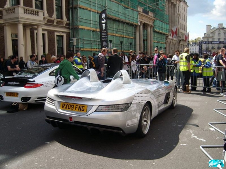 Gumball3000 world tour   (30 )