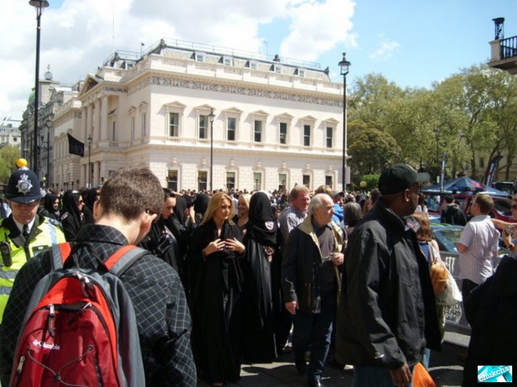 Gumball3000 world tour   (30 )