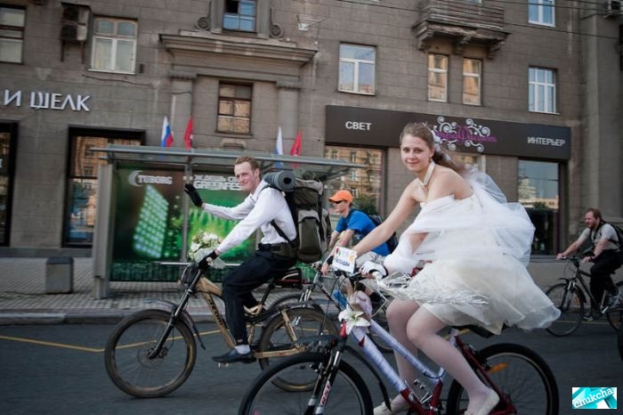 Велосипедная свадьба (33 фото)